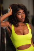 Hot Workout: Mimi Desuka #2 of 13